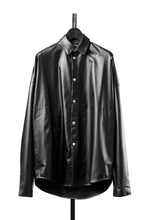 Load image into Gallery viewer, A.F ARTEFACT COCOON SHIRTS / LUSTROUS COATED WOVEN (BLACK)
