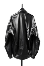 Load image into Gallery viewer, A.F ARTEFACT COCOON SHIRTS / LUSTROUS COATED WOVEN (BLACK)