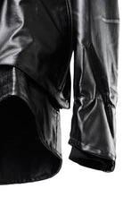 Load image into Gallery viewer, A.F ARTEFACT HOODIE ZIP BLOUSON / LUSTROUS COATED WOVEN (BLACK)