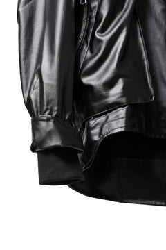 Load image into Gallery viewer, A.F ARTEFACT HOODIE ZIP BLOUSON / LUSTROUS COATED WOVEN (BLACK)