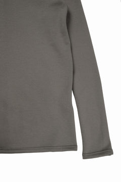 Load image into Gallery viewer, A.F ARTEFACT BOMBER HEAT® SOLID LS TOPS (GREY)