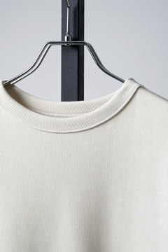 Load image into Gallery viewer, N/07 CINCHED HEM TOP / RIBBED CARDBOARD KNIT JERSEY (LIGHT BEIGE)