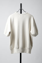 Load image into Gallery viewer, N/07 CINCHED HEM TOP / RIBBED CARDBOARD KNIT JERSEY (LIGHT BEIGE)