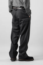 Load image into Gallery viewer, LASTMAN ONE TUCK SLACKS (BLACK)