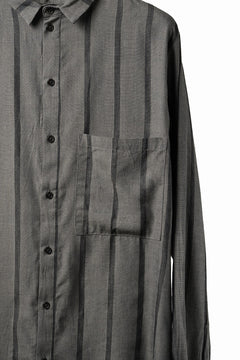 Load image into Gallery viewer, Aleksandr Manamis STRIPE BUTTON COLLAR SHIRT (STRIPE)