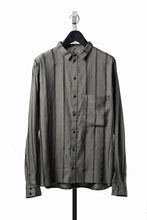 Load image into Gallery viewer, Aleksandr Manamis STRIPE BUTTON COLLAR SHIRT (STRIPE)
