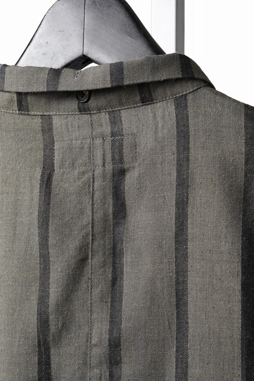 Load image into Gallery viewer, Aleksandr Manamis STRIPE BUTTON COLLAR SHIRT (STRIPE)