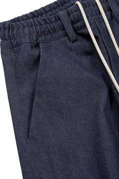 Load image into Gallery viewer, A.F ARTEFACT TUCK SLIM BAGGY PANTS / RAW DENIM (NAVY)