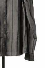 Load image into Gallery viewer, Aleksandr Manamis STRIPE BUTTON COLLAR SHIRT (STRIPE)