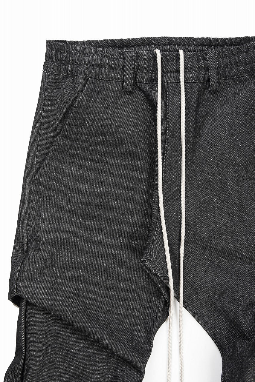 Load image into Gallery viewer, A.F ARTEFACT TUCK SLIM BAGGY PANTS / RAW DENIM (BLACK)