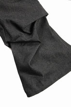 Load image into Gallery viewer, A.F ARTEFACT TUCK SLIM BAGGY PANTS / RAW DENIM (BLACK)