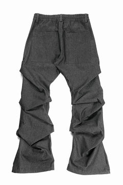 Load image into Gallery viewer, A.F ARTEFACT TUCK SLIM BAGGY PANTS / RAW DENIM (BLACK)