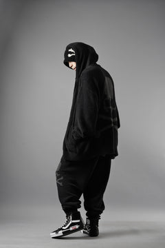 画像をギャラリービューアに読み込む, MASTERMIND WORLD LOUNGE LONG PANTS / SOFTLY BOA FLEECE (BLACK x CHARCOAL)