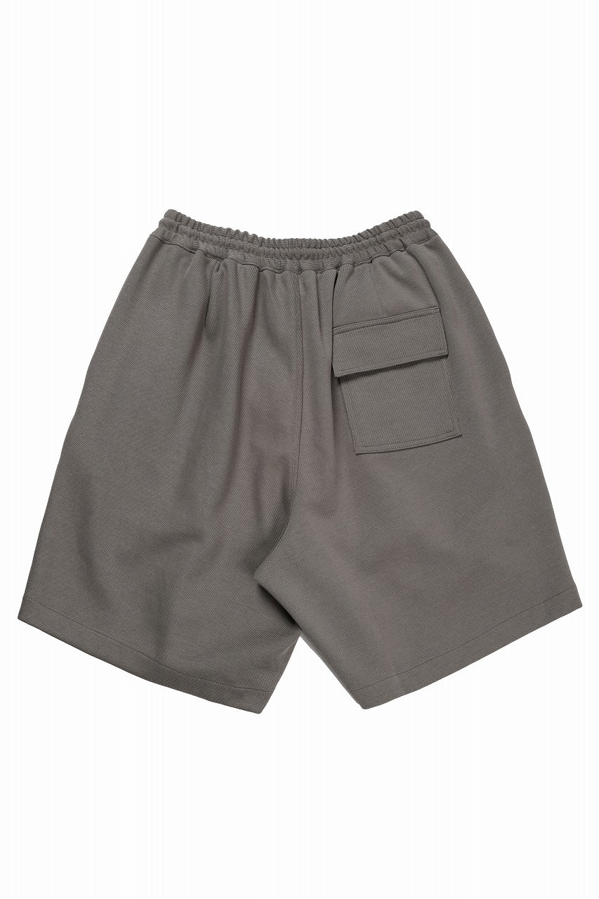 Load image into Gallery viewer, N/07 2 TUCKS EASY SHORTS / RIBBED CARDBOARD KNIT JERSEY (KHAKI GREEN)