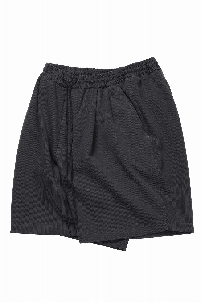 N/07 2 TUCKS EASY SHORTS / RIBBED CARDBOARD KNIT JERSEY (CHARCOAL)