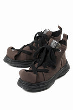 Load image into Gallery viewer, beauty : beast ROLL-TOE SHOES feat. Maison MIHARA YASUHIRO (BLACK x WHITE)