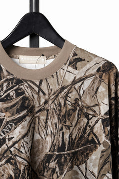 Load image into Gallery viewer, MASTERMIND WORLD OG FOREST CAMO LS TEE (SEPIA FOREST CAMO)