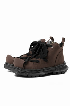 Load image into Gallery viewer, beauty : beast ROLL-TOE SHOES feat. Maison MIHARA YASUHIRO (BLACK x WHITE)