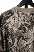 Load image into Gallery viewer, MASTERMIND WORLD OG FOREST CAMO LS TEE (SEPIA FOREST CAMO)