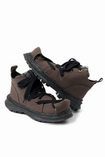 Load image into Gallery viewer, beauty : beast ROLL-TOE SHOES feat. Maison MIHARA YASUHIRO (BLACK x WHITE)