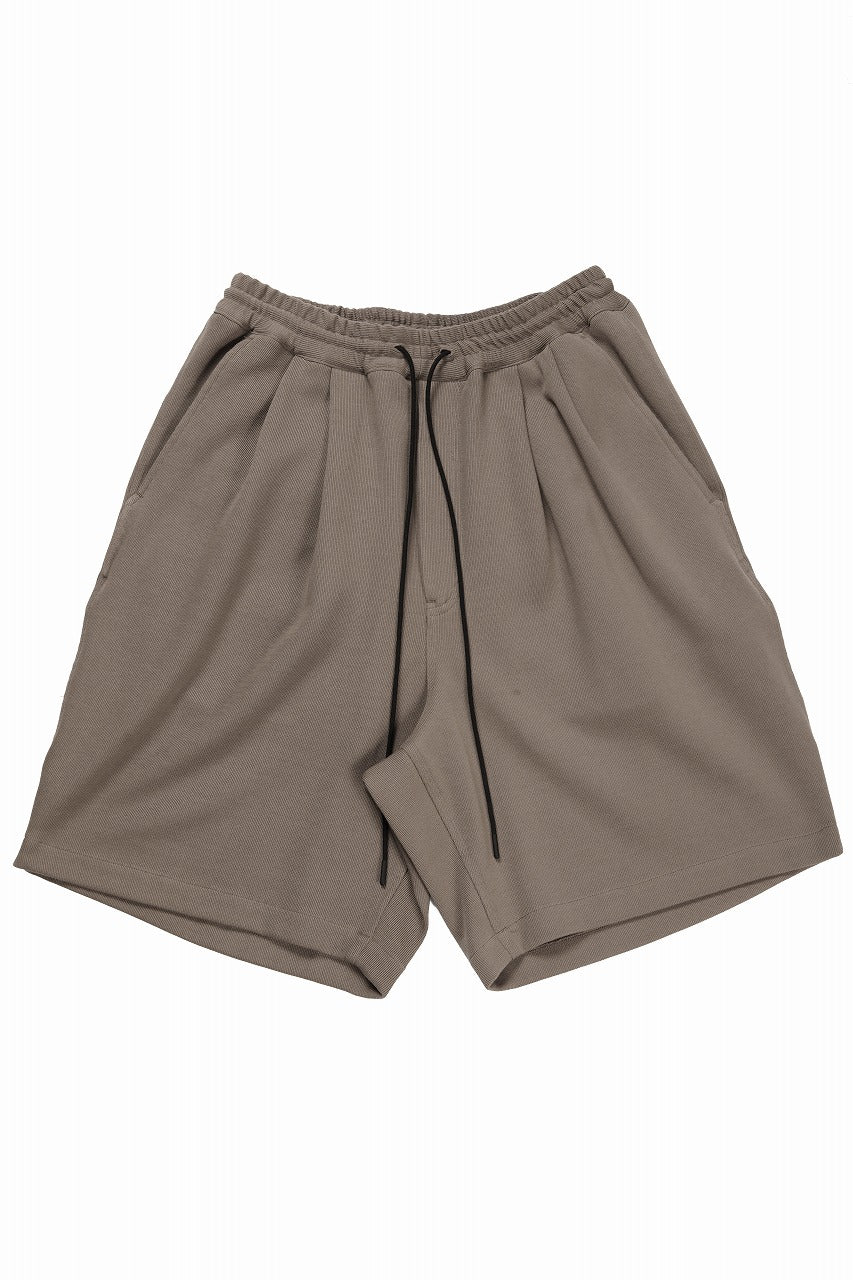 Load image into Gallery viewer, N/07 2 TUCKS EASY SHORTS / RIBBED CARDBOARD KNIT JERSEY (KHAKI)