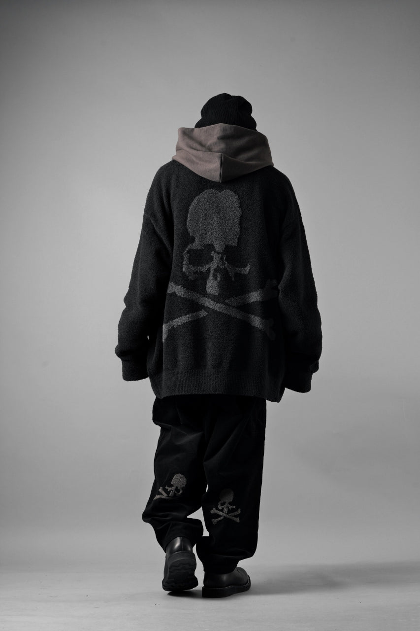 MASTERMIND WORLD LOUNGE CARDIGAN / SOFTLY BOA FLEECE (BLACK x CHARCOAL)