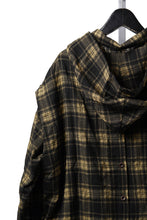 Load image into Gallery viewer, A.F ARTEFACT LAYERED HOODIE SHIRTS / PLAID PATTERNED (BLACK×YELLOW)
