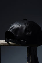 画像をギャラリービューアに読み込む, ISAMU KATAYAMA BACKLASH FLAT VISOR CAP / MONOCHROME LUXURY STEER (BLACK)
