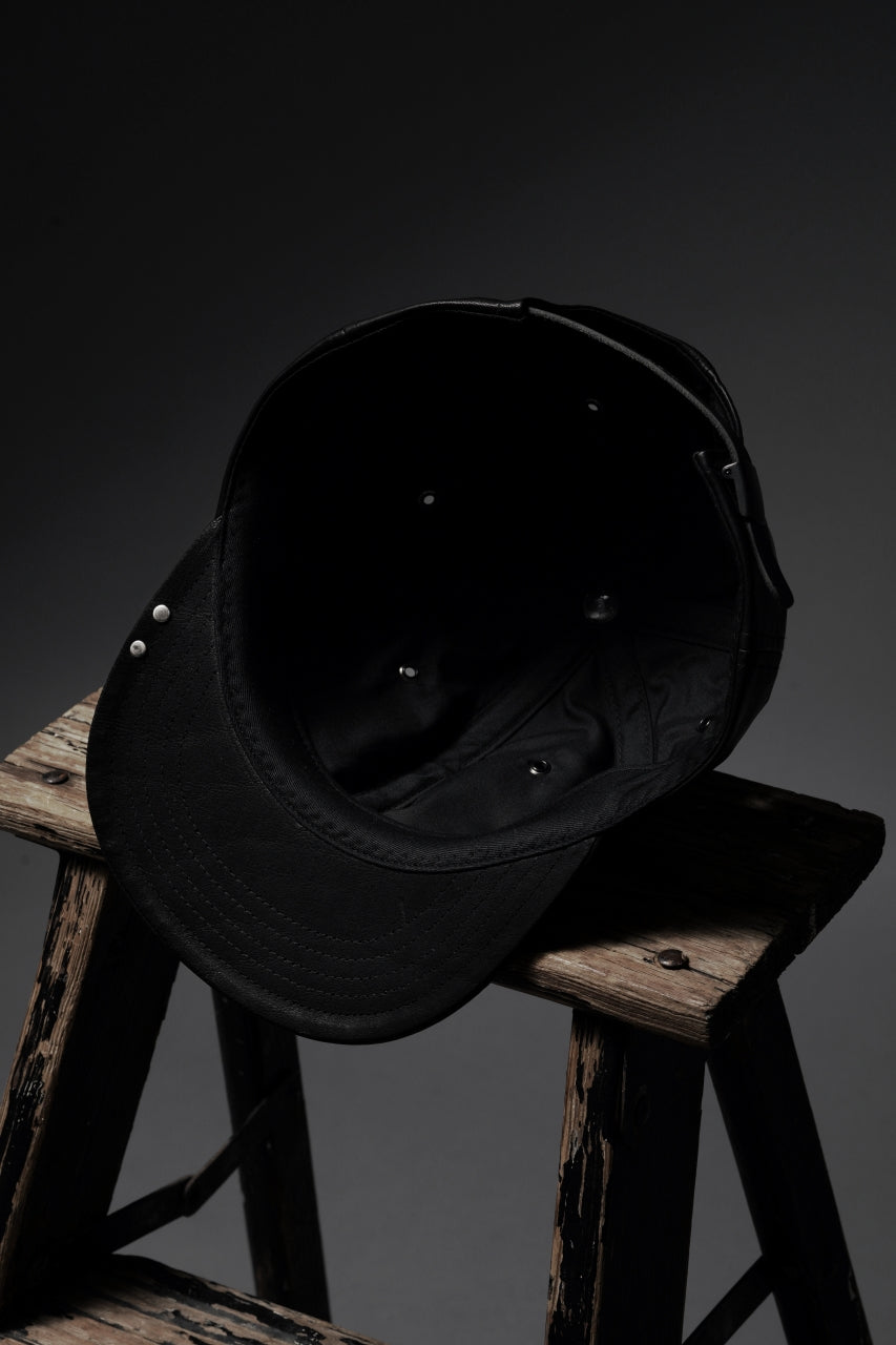 ISAMU KATAYAMA BACKLASH FLAT VISOR CAP / MONOCHROME LUXURY STEER (BLACK)