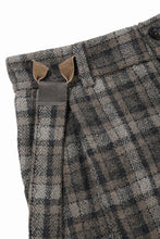 画像をギャラリービューアに読み込む, A TENTATIVE ATELIER George II PAINTER&#39;S CROSS CHECK BAND PANTS (BROWN BLACK CHECK)