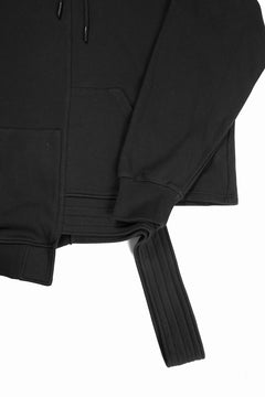 画像をギャラリービューアに読み込む, 【SAMPLE SALE】A.F ARTEFACT ASYMMETRY LOOP HEM SWEAT HOODIE (BLACK)