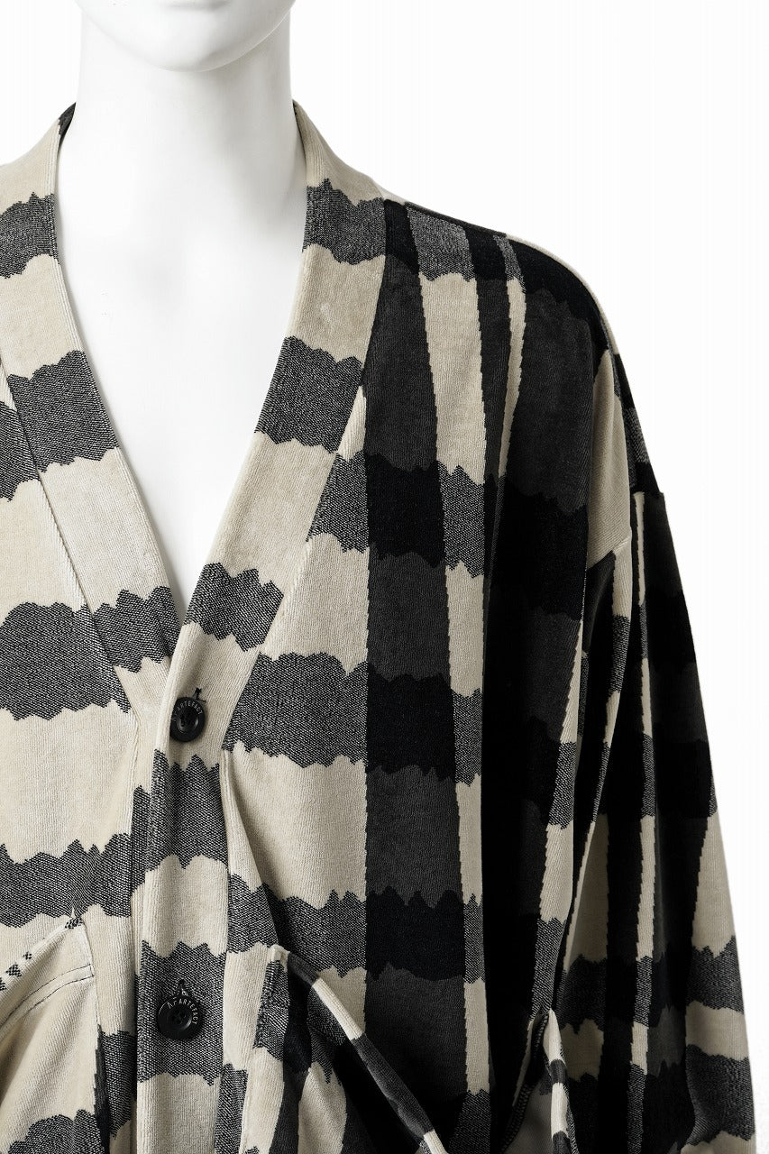 画像をギャラリービューアに読み込む, A.F ARTEFACT JUMBO CARDIGAN / JACQUARD DEFORMED PLAID VELOR (BLACK x GREY x IVORY)