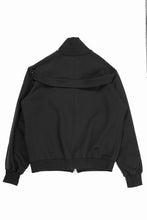 Load image into Gallery viewer, 【SAMPLE SALE】A.F ARTEFACT TRACKER JACKET / MEDIUM JERSEY &amp; NYLON (BLACK)