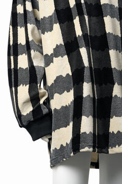 画像をギャラリービューアに読み込む, A.F ARTEFACT CREW NECK LONG PULLOVER / JACQUARD DEFORMED PLAID VELOR (BLACK x GREY x IVORY)