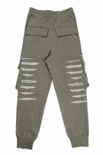 Load image into Gallery viewer, 【SAMPLE SALE】A.F ARTEFACT HEM-ZIPPER SWEAT CARGO PANTS (KHAKI)