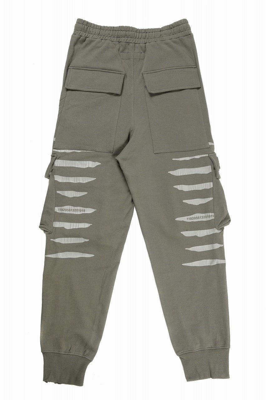 Load image into Gallery viewer, 【SAMPLE SALE】A.F ARTEFACT HEM-ZIPPER SWEAT CARGO PANTS (KHAKI)