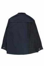 画像をギャラリービューアに読み込む, 【SAMPLE SALE】A.F ARTEFACT SNAPPED PANEL SWITCHING SHIRT / COMBI TWILL &amp; TWEED (NAVY)