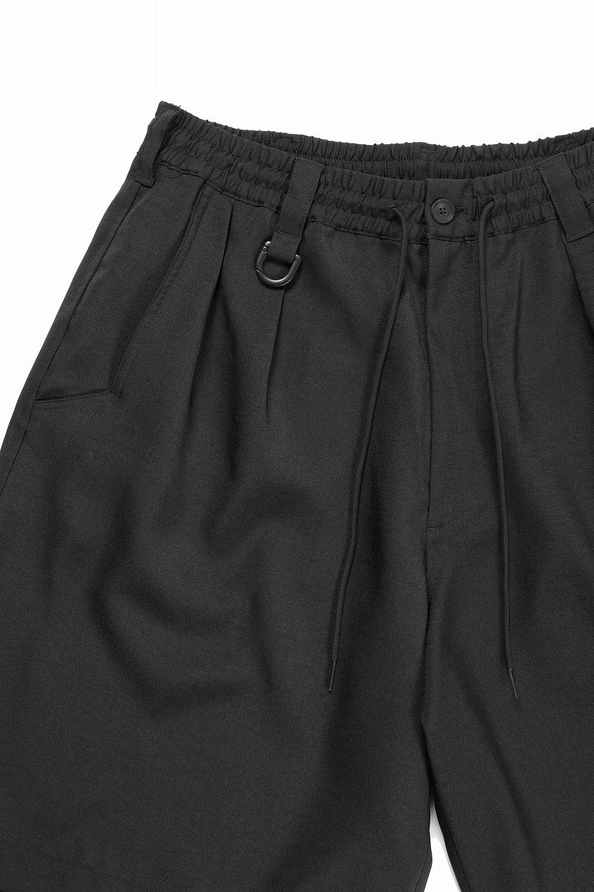Y-3 Yohji Yamamoto SPORT UNIFORM CARGO SHORTS (BLACK)の商品ページ