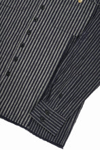 画像をギャラリービューアに読み込む, A TENTATIVE ATELIER Avis N. DISTRESSED PATCH STRIPES SHIRT (NAVY)
