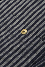画像をギャラリービューアに読み込む, A TENTATIVE ATELIER Avis N. DISTRESSED PATCH STRIPES SHIRT (NAVY)