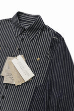 画像をギャラリービューアに読み込む, A TENTATIVE ATELIER Avis N. DISTRESSED PATCH STRIPES SHIRT (NAVY)