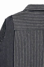 画像をギャラリービューアに読み込む, A TENTATIVE ATELIER Avis N. DISTRESSED PATCH STRIPES SHIRT (NAVY)