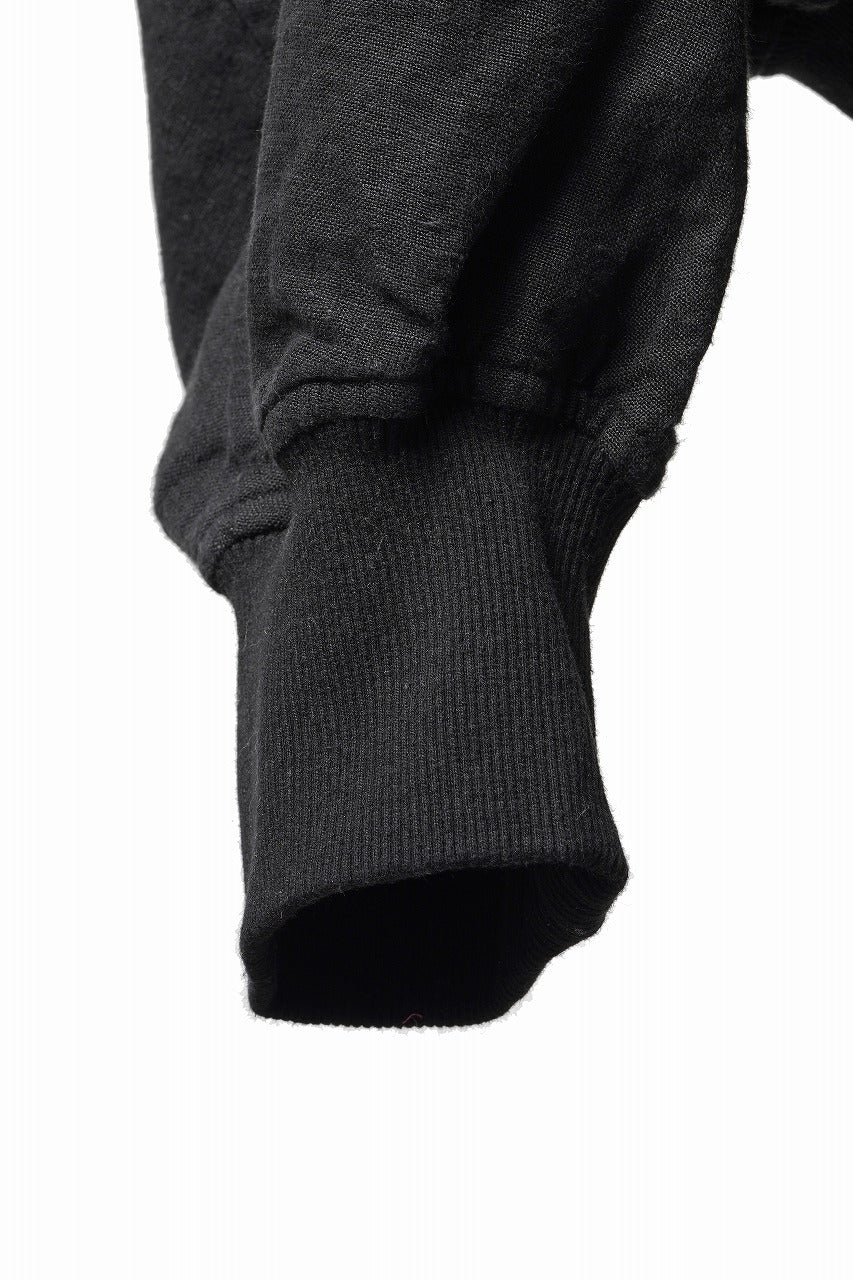 Load image into Gallery viewer, 【SAMPLE SALE】A.F ARTEFACT CUT OFF COMBI TANKER JACKET / LIGHT PADDED (BLACK×ORANGE)