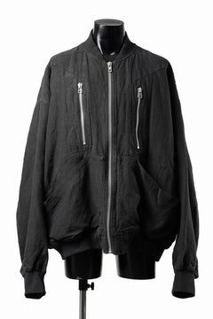 Load image into Gallery viewer, 【SAMPLE SALE】A.F ARTEFACT CUT OFF COMBI TANKER JACKET / LIGHT PADDED (BLACK×ORANGE)