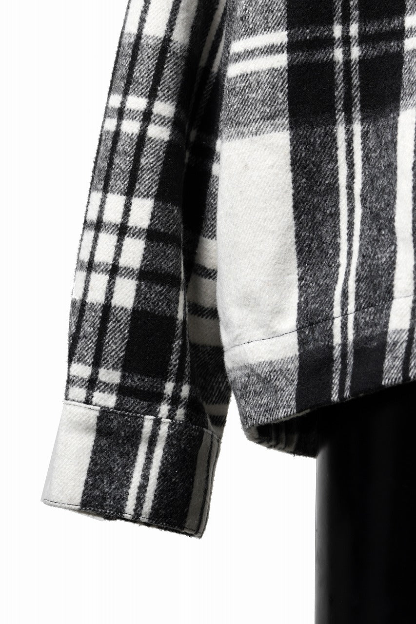 Load image into Gallery viewer, 【SAMPLE SALE】A.F ARTEFACT WOOL PLAID ZIP BLOUSON (BLACK x WHITE)