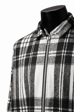 Load image into Gallery viewer, 【SAMPLE SALE】A.F ARTEFACT WOOL PLAID ZIP BLOUSON (BLACK x WHITE)