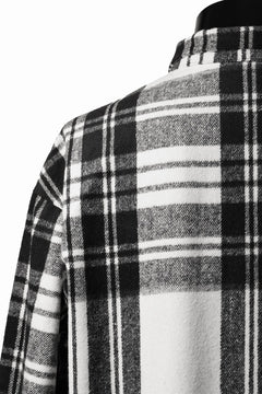 Load image into Gallery viewer, 【SAMPLE SALE】A.F ARTEFACT WOOL PLAID ZIP BLOUSON (BLACK x WHITE)