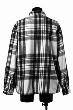 Load image into Gallery viewer, 【SAMPLE SALE】A.F ARTEFACT WOOL PLAID ZIP BLOUSON (BLACK x WHITE)
