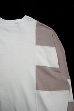 Load image into Gallery viewer, 【SAMPLE SALE】A.F ARTEFACT HONEYCOMB THERMAL SWITCHING TOP (IVORY x BEIGE)
