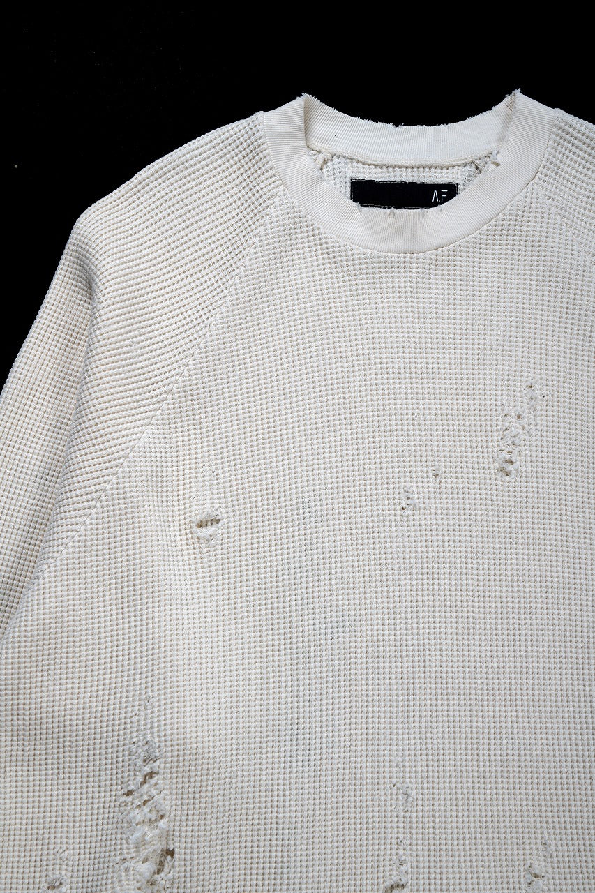Load image into Gallery viewer, 【SAMPLE SALE】A.F ARTEFACT OVER SIZED DOLMAN LONG PULL OVER / CRASHED WAFFLE COTTON JERSEY (IVORY)
